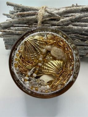 Gold Shell & Bead Women's - Beach-Inspired Wearable Mini Jewelry Jar 🫙